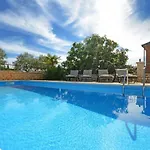 Bianca With Pool In Istria,tar Villa